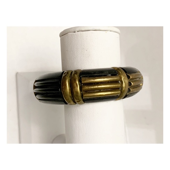 Vintage boho brass and acrylic? Unique Ribbed bangle bracelet SMALL - Picture 14 of 14